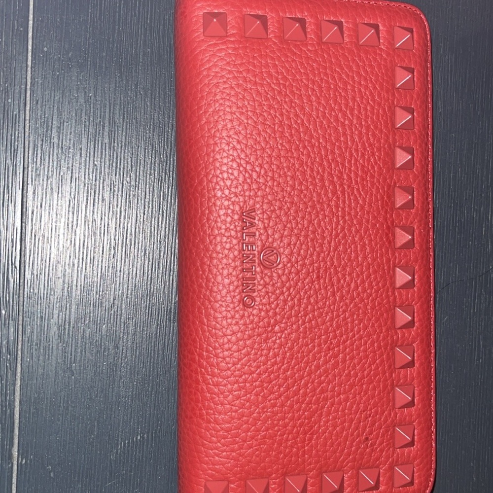 Valentino Wallet - Picture 3 of 9